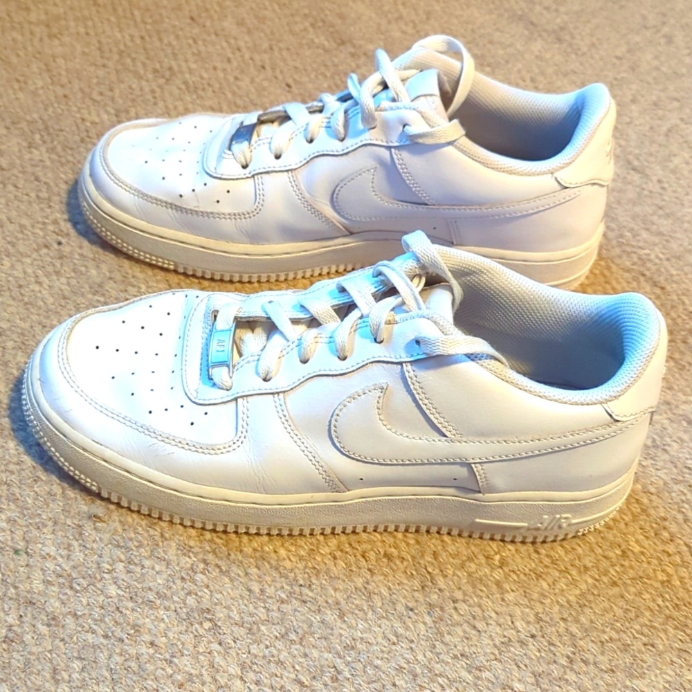 Y7 Nike Air Force 1 sneakers